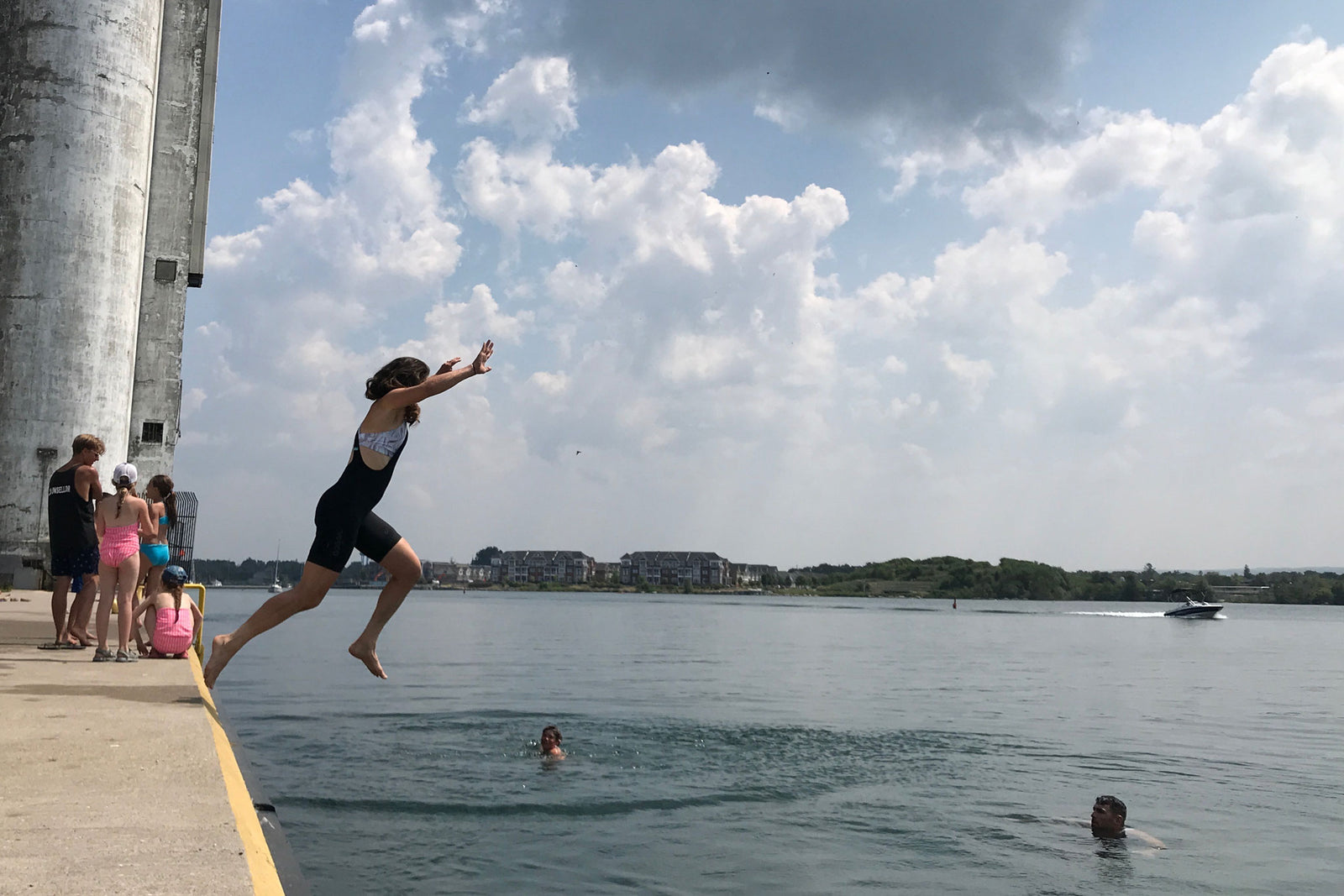 How to Hydrate in the Heat